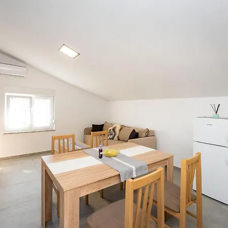 Appartamento 1 Bedroom In *