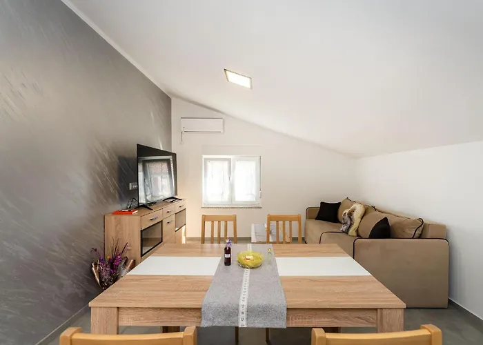 Awesome In Apartman
